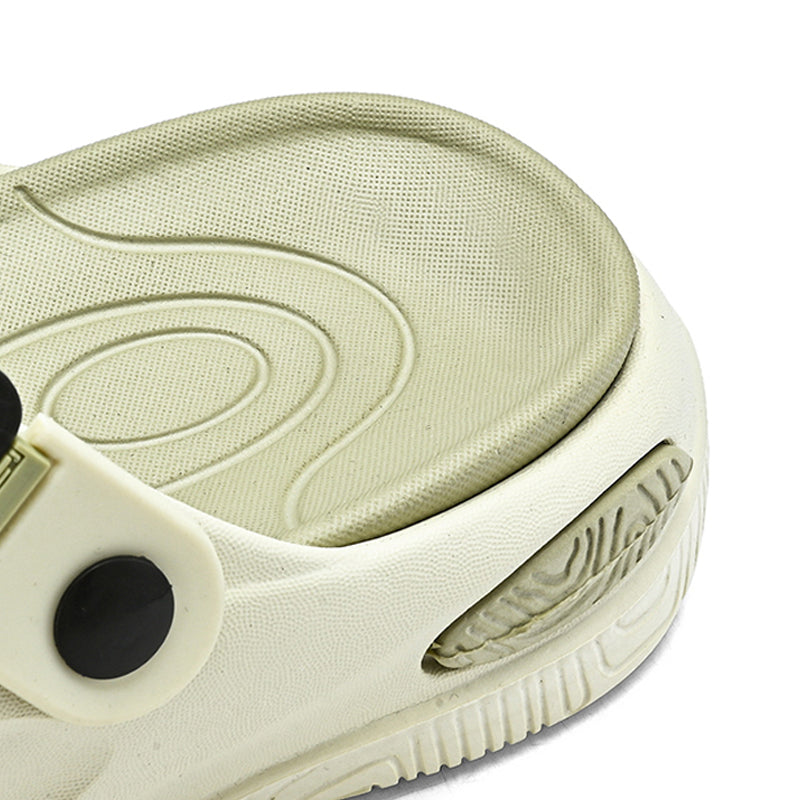 🚀2025 nuevas pantuflas antideslizantes de doble uso para hombres, para exteriores y deportes